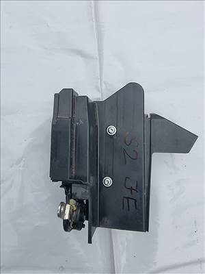 Dacia Sandero II Jobb első ajtó zár