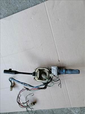 Nissan Bluebird (810) Kormány kapcsoló (Bajusz kapcsoló) 