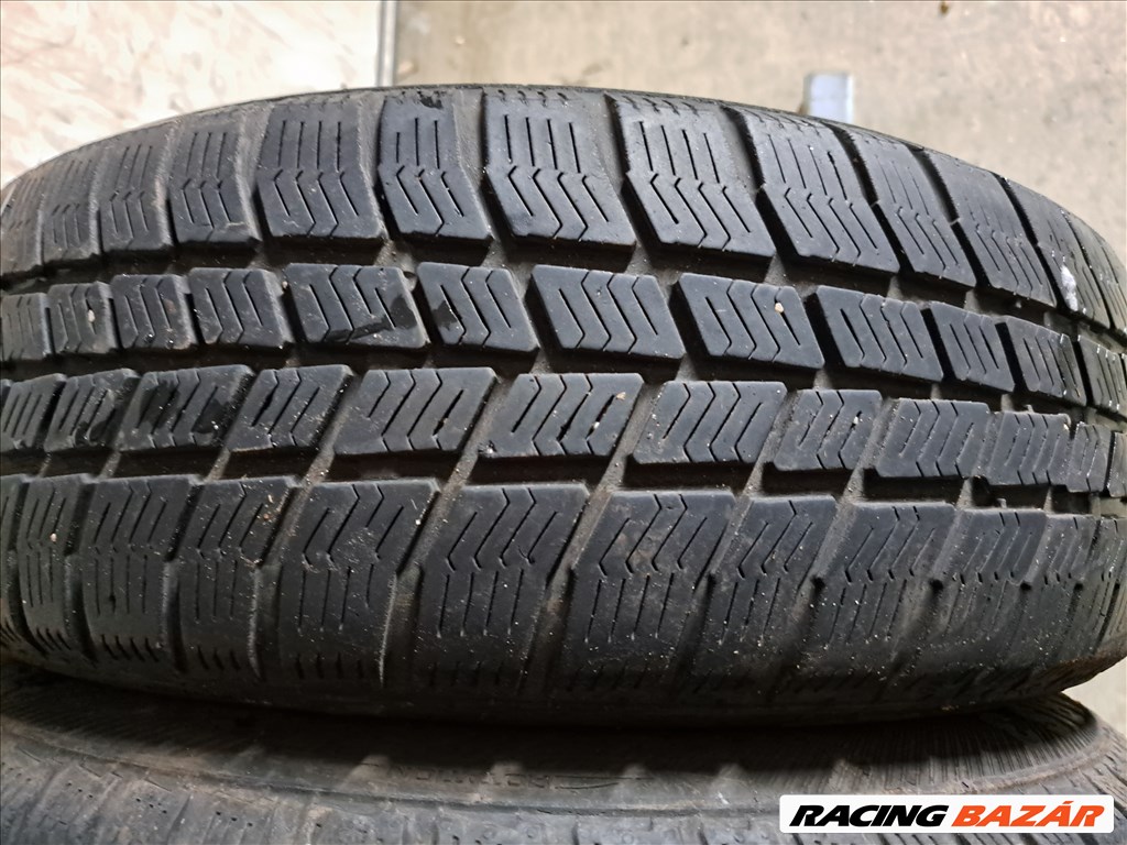 2db 175/65 R14 Barum Polaris 3 téli gumi eladó!!!  ára 3000Ft/db Állapota: 5mm minta 2. kép