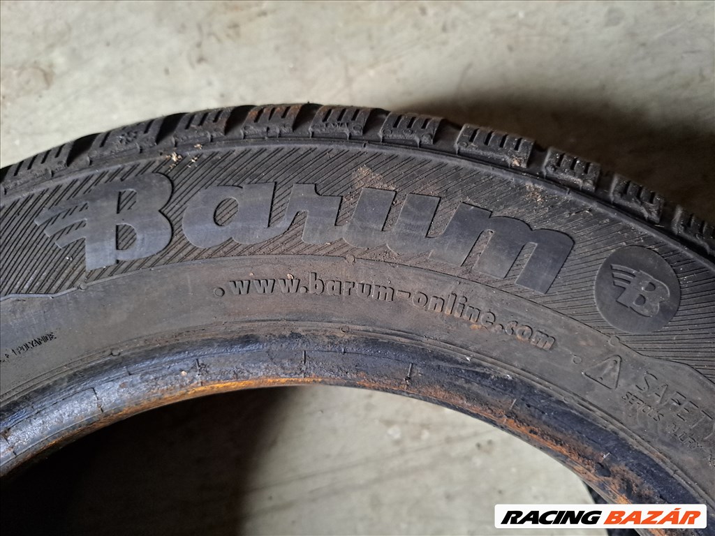 2db 175/65 R14 Barum Polaris 3 téli gumi eladó!!!  ára 3000Ft/db Állapota: 5mm minta 3. kép