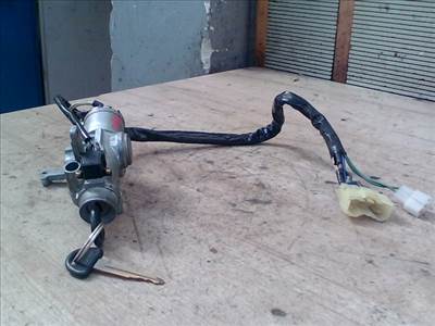 SUZUKI SWIFT 89-96 Gyújtáskapcsoló