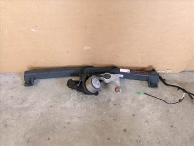 VOLVO XC40 elektromosan behajlós vonóhorog 2018- 32351483