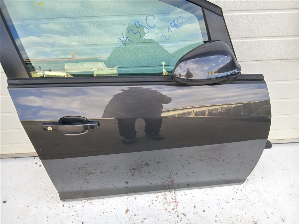 14390 Opel Astra J 2009-2015 Jobb első Ajtó Grafit Z190 2. kép