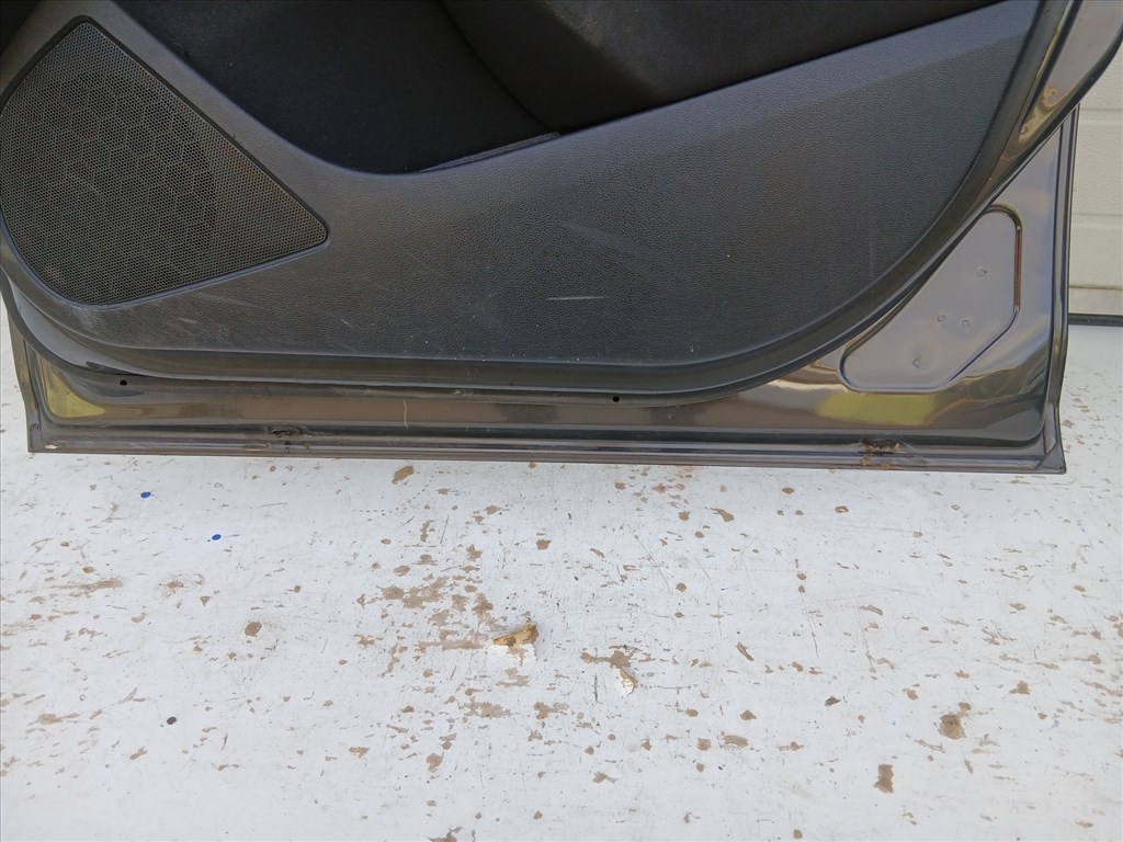 14390 Opel Astra J 2009-2015 Jobb első Ajtó Grafit Z190 6. kép