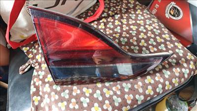 Opel Zafira C bal belső hátsó lámpa 