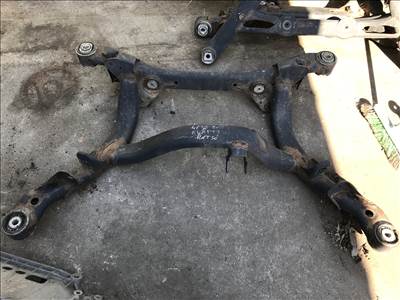 Audi A6 (C7 - 4G) QUATTRO * hátsó bölcső