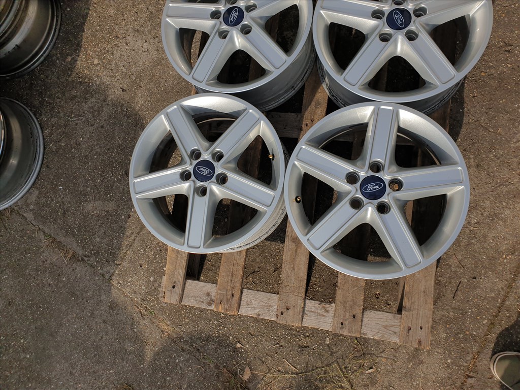 16" 5x108 Ford Focus 2. kép