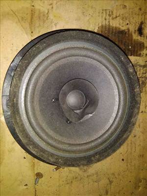 Suzuki Grand Vitara 05- Ajtó Hangszóró 3910265J30