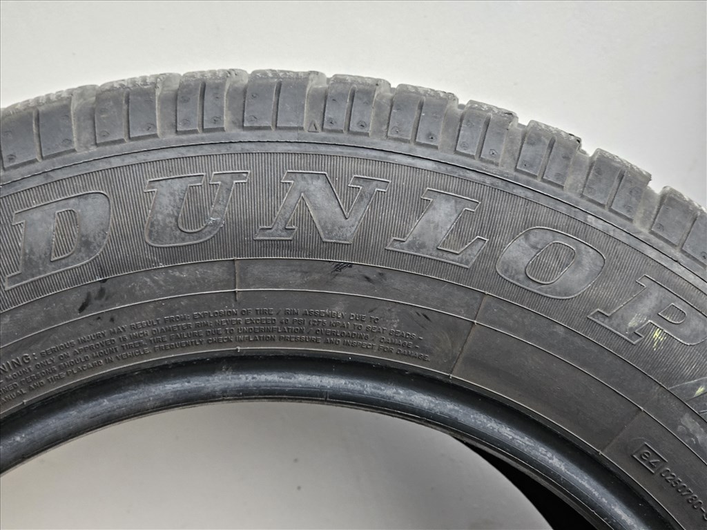  215/6516" Kleber Krisalp HP3 SUV 2db és Dunlop SP Wintersport 4D 2db 2. kép