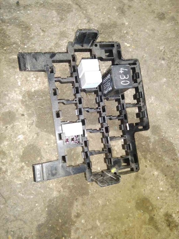 Ford Galaxy II Biztosítéktábla / Relé Tábla 1. kép