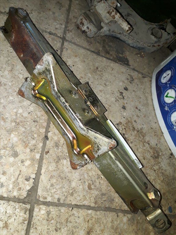 Suzuki Vitara Emelõ 2. kép