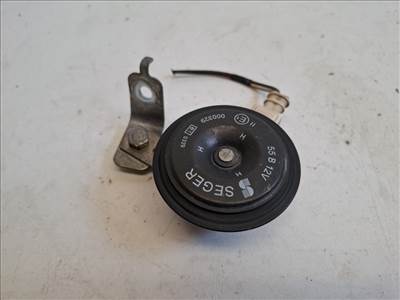 Dacia duster (HS) jobb kürt 256104007R