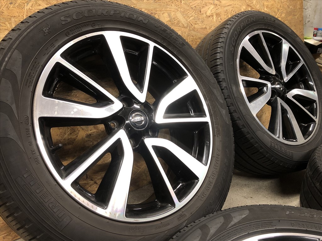 19 colos gyári Nissan alufelni 19 col 5x114,3 5. kép