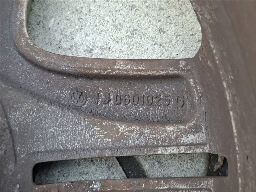  Golf IV / Bora 5x100 6J 15" gyári alufelni (25502) 7. kép