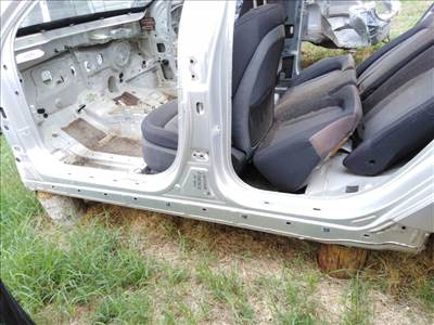 Kia Optima (TF) bal küszöb