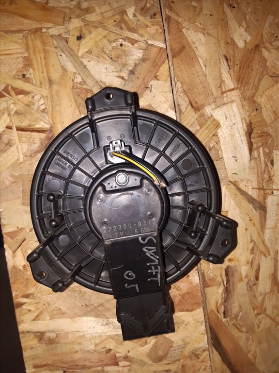 Suzuki Swift III 04-10 Fûtõmotor 272700-0311 1. kép