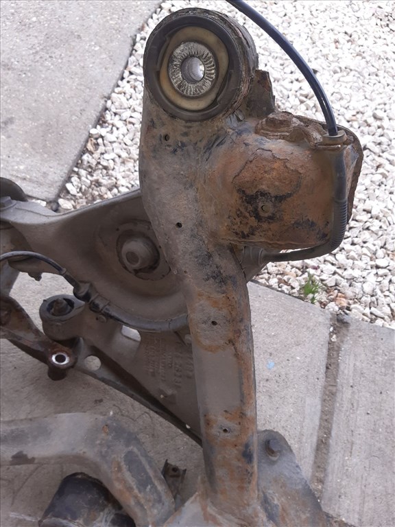 Audi A4 B6 Hátsó Híd Tárcsafékes 8E0 505 311 6. kép