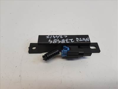 Nissan Note (E12) központizár antenna