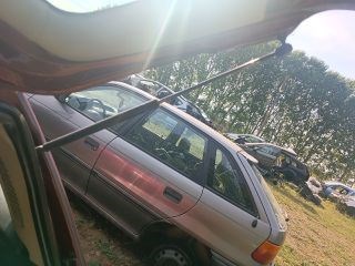 FORD FOCUS (DAW, DBW) Műszerfal Héj 35. kép