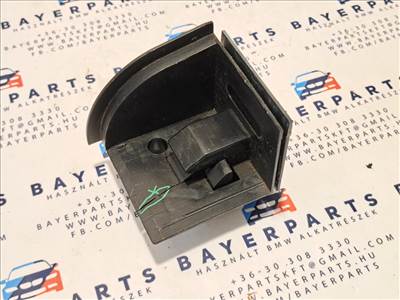 BMW E46 E39 E61 E83 X3 touring csomagtér rolós roló kalaptartó bal hátsó tartó rögzítő konzol - repedt