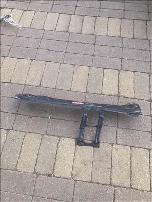 Mercedes W203 C-class zárhíd (2000-08)