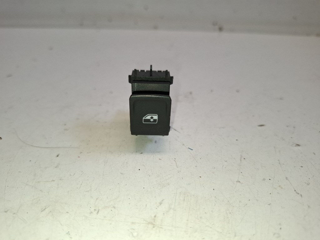 Skoda Fabia jobb hátsó ablakemelõ kapcsoló 5G0959855K 1. kép