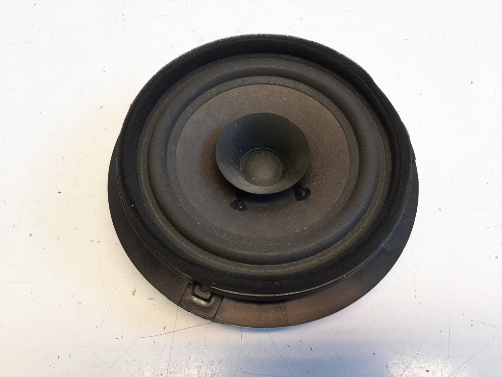 Suzuki Vitara grand (JT) bal hátsó hangszóró 3910265J30 1. kép