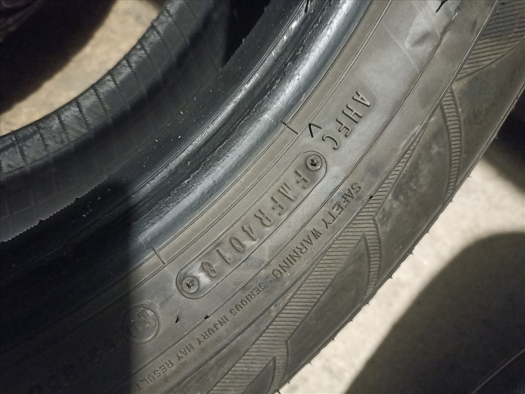  225/6017" használt Falken téli gumi gumi 6. kép