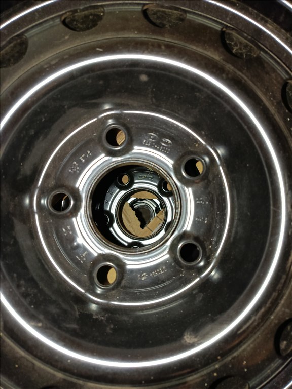  5x114.3 lyukosztású 6JJ 15" új (gyári felni) lemezfelni 1. kép