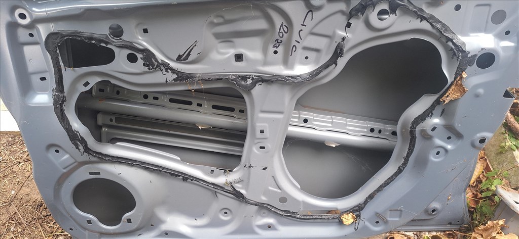 Honda Civic 2023 jobb első ajtó  2. kép