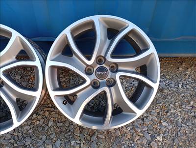 4 db gyári Mitsubishi alufelni 5x114,3 7x18 ET38 kf: 67,1 mm