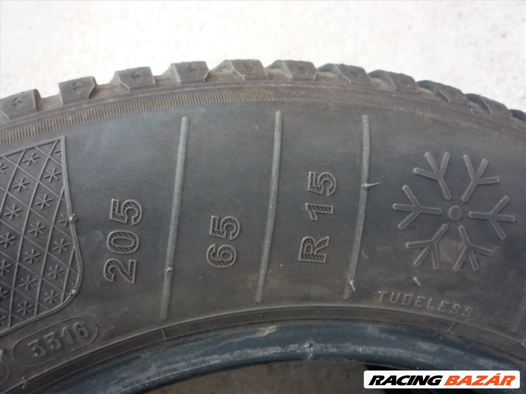 205/65R15 Kléber téli gumi 2db újszerű állapotban olcsón eladó! 6. kép