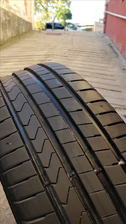 Hankook Ventus Prime 4 - 215/65 R16" 2024-es erősített kivitel 1. kép