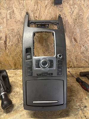 Audi A6 (C6 - 4F) navigáció vezérlő elektronika, MMI panel