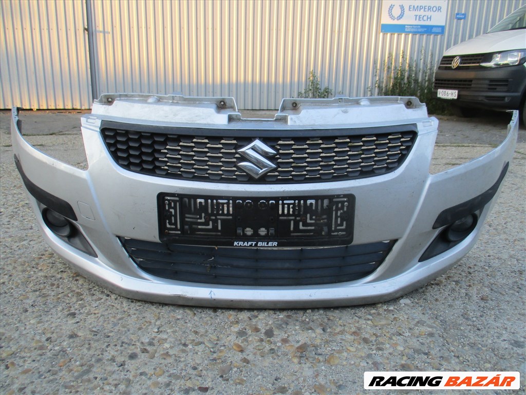 Suzuki Swift VI első lökhárító  2. kép