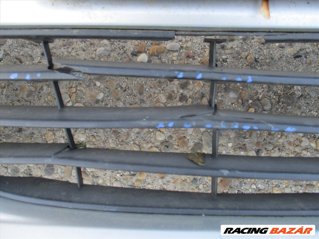 Suzuki Swift VI első lökhárító  3. kép