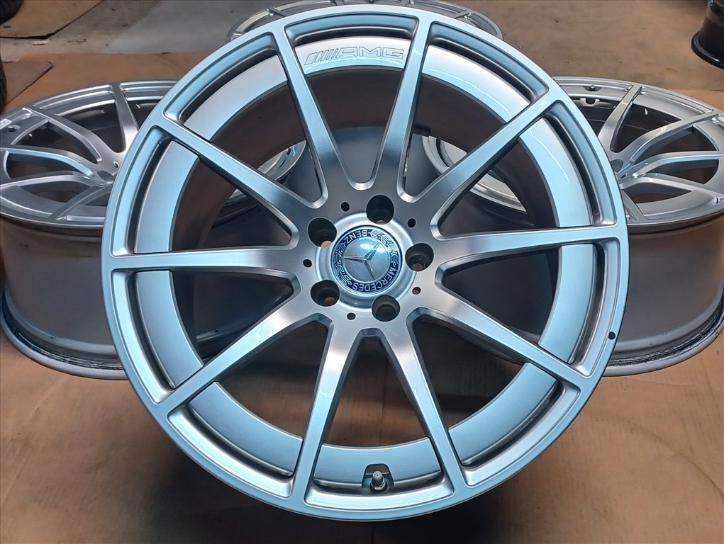 Mercedes W290 AMG GT 4door 5x112 9,5-11x19 ET22-17 4db 1. kép