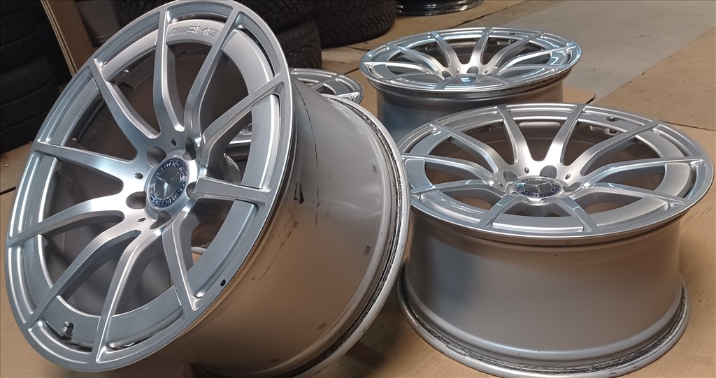 Mercedes W290 AMG GT 4door 5x112 9,5-11x19 ET22-17 4db 3. kép