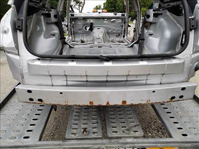 Chrysler 300C kombi hátfal 