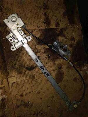 Suzuki Swift II 92-03 Bal Hátsó Ablakemelő Szerkezet Mechanikus