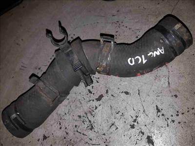 Toyota Rav 4 00-05 Vízcső