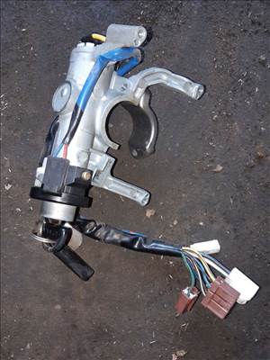 Suzuki Swift II 96-03 Gyújtáskapcsoló