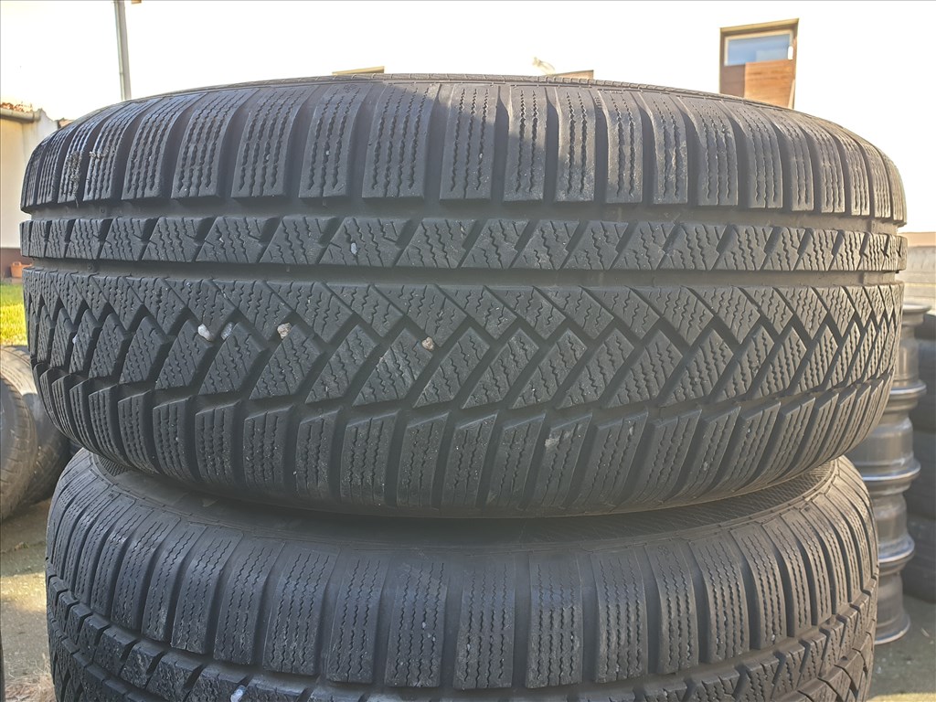  255/60 18 Continental WinterContact TS850P 3. kép