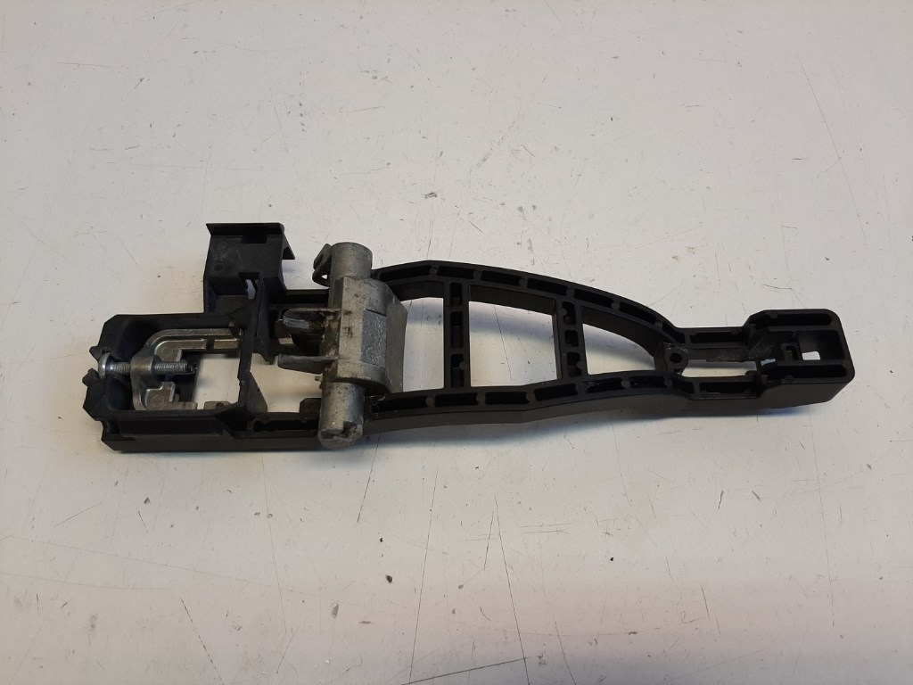 Ford Mondeo (MK4) bal hátsó kilincsfészek 6M21U266B22AF 2. kép