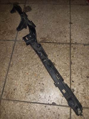 Opel Astra H Bal Hátsó Lökhárító Tartó 13 205 603