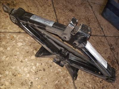 Hyundai Santa Fe Emelő