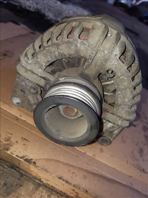 Opel Zafira B Generátor 24 447 429