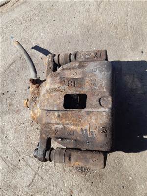 Suzuki Grand Vitara 05- Jobb Első Féknyereg