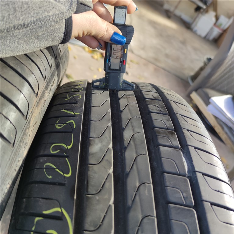  225/50 R18 Pirelli Defekttűrő nyári gumi 60000ft a 4db/325/ 4. kép
