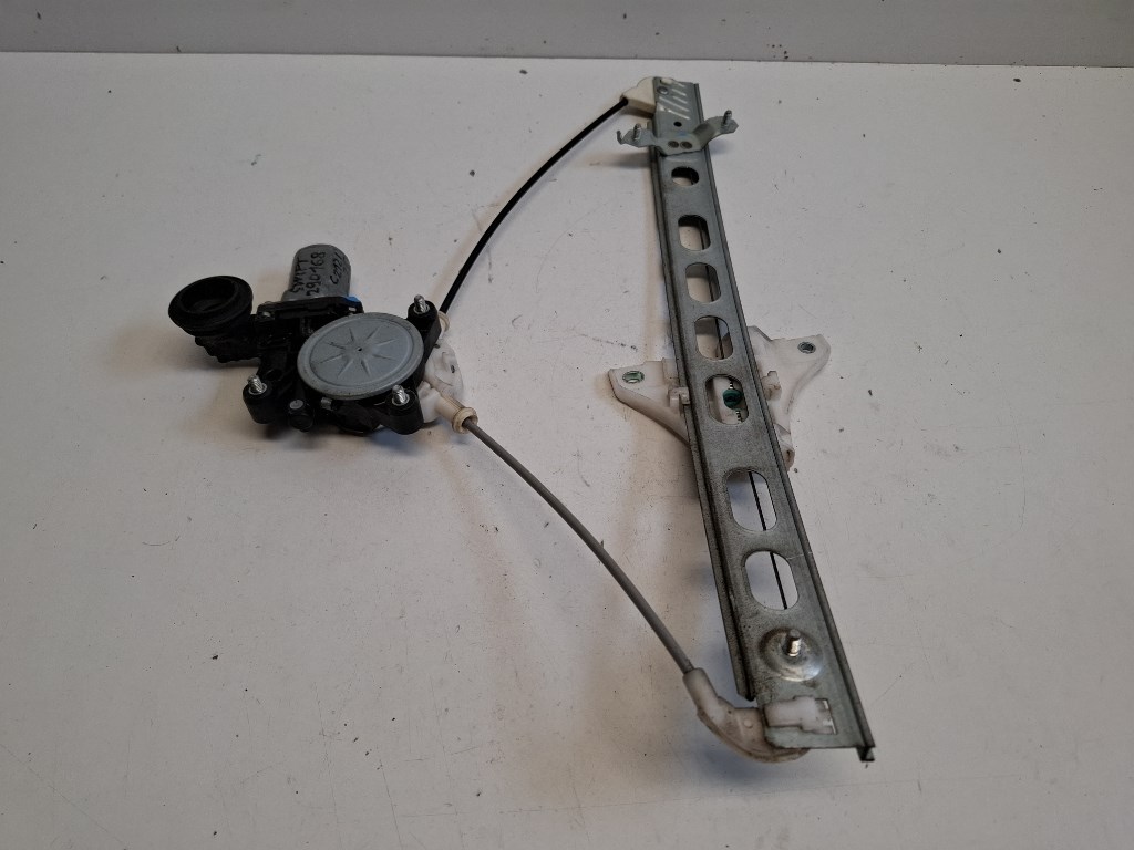Suzuki Swift (AZG) jobb elsõ Ablakemelõ szerkezet elektromos 8353058J01 2621002901 2. kép